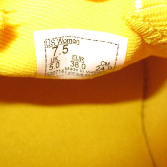 Vans Off the Wall Sneakers - Picture 11 of 14